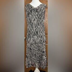 Stylish Black and Tan Coordinating Patterned Skirt Set